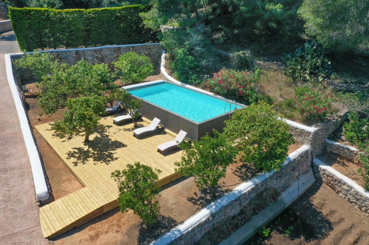 Oasis Villas Complex Cala Llonga  Exteriör bild