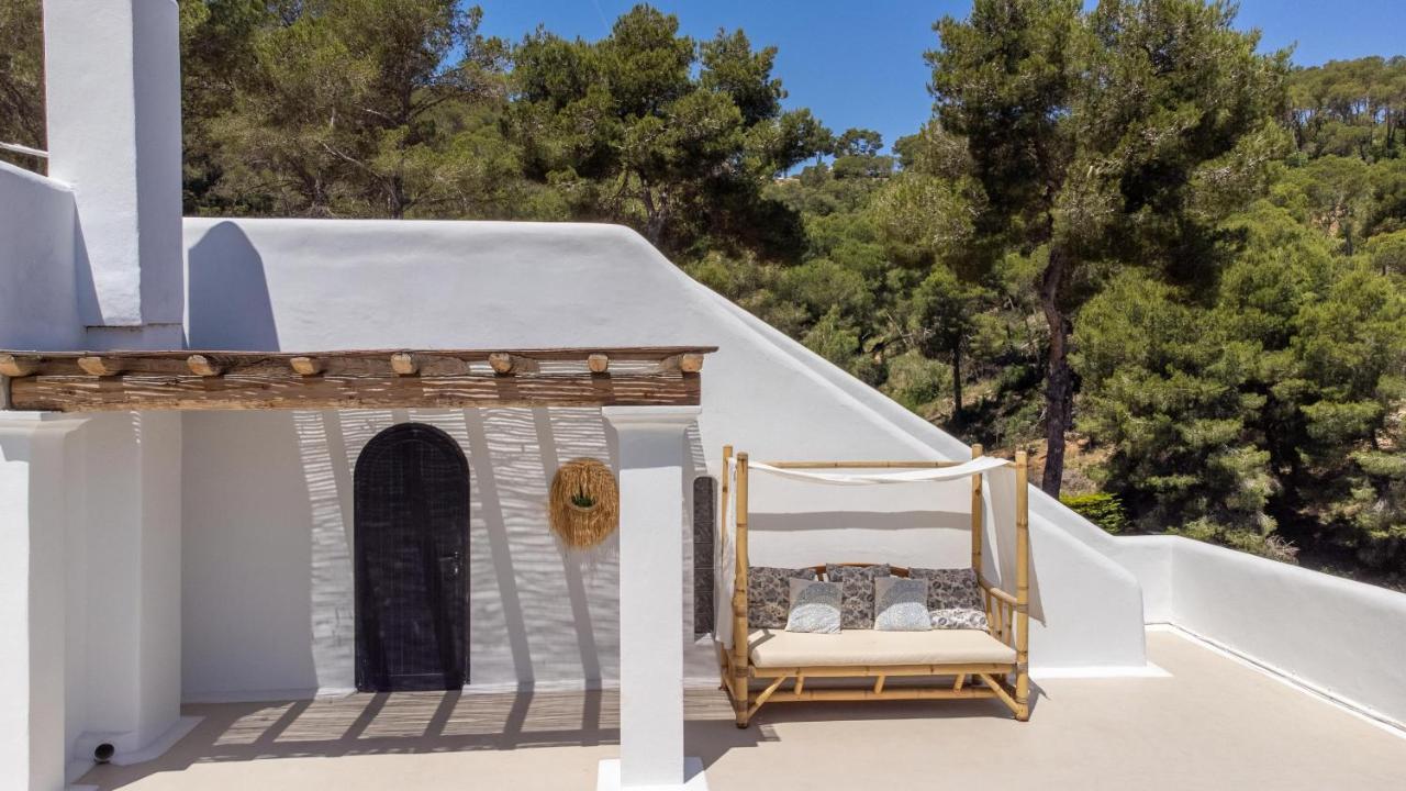 Oasis Villas Complex Cala Llonga  Exteriör bild